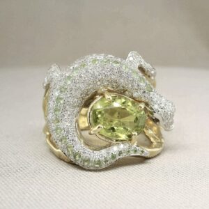 anillo-con-diamantes-y-peridoto
