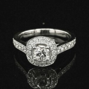 anillo-de-compromiso-con-diamante-central-0-47-ct-163