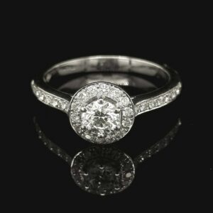 anillo-compromiso-con-diamante-central-0-41-ct-387