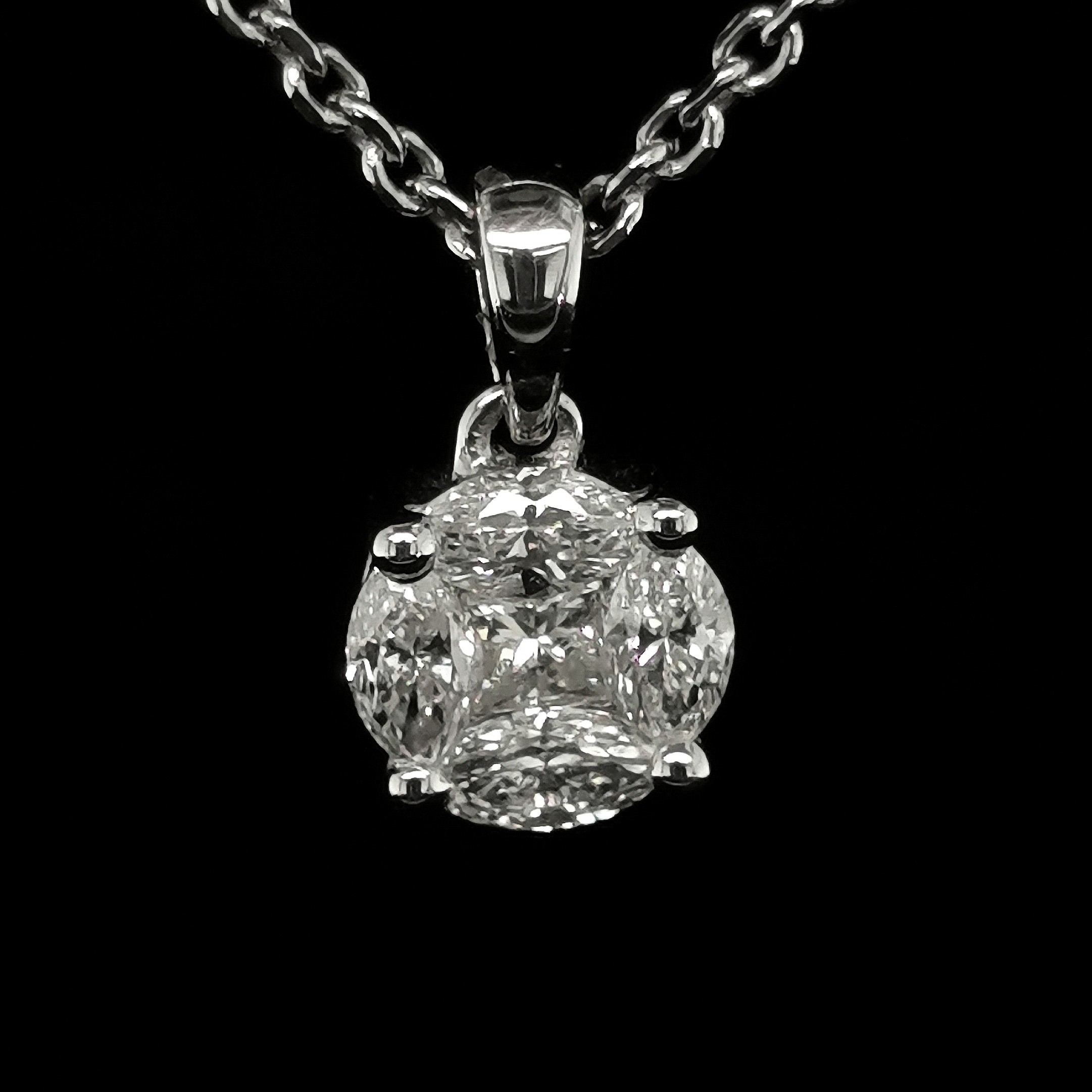 White gold pendant with invisible set diamonds - Manuel Spinosa